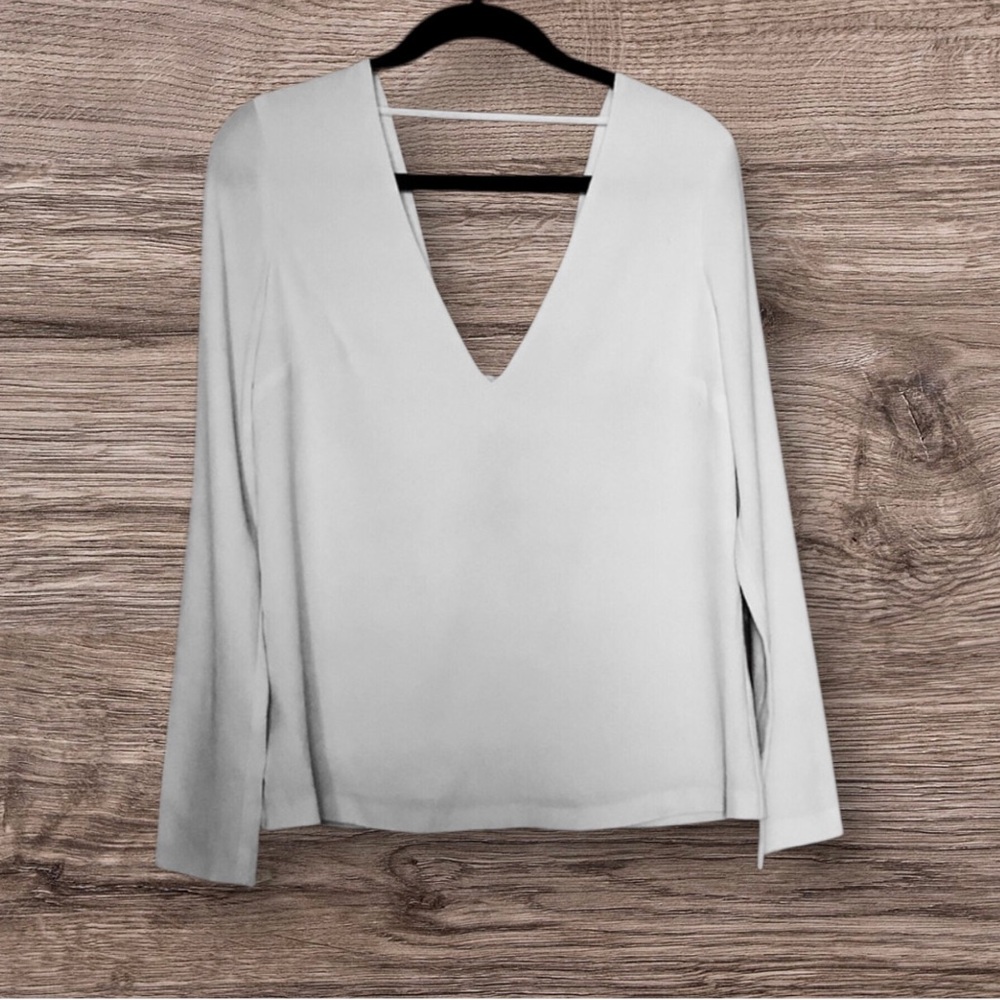 INTERMIX Winter White Deep V-Neck Long Sleeve Top Deep V-back with straps Size S